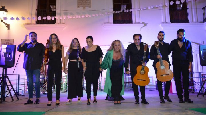 POR CARACOL EN FUENTE DE CANTOS